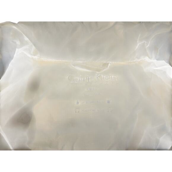 Calvin Klein Puffer Vest Womens White Black Quilted Sleeveless - Picture 2 of 4